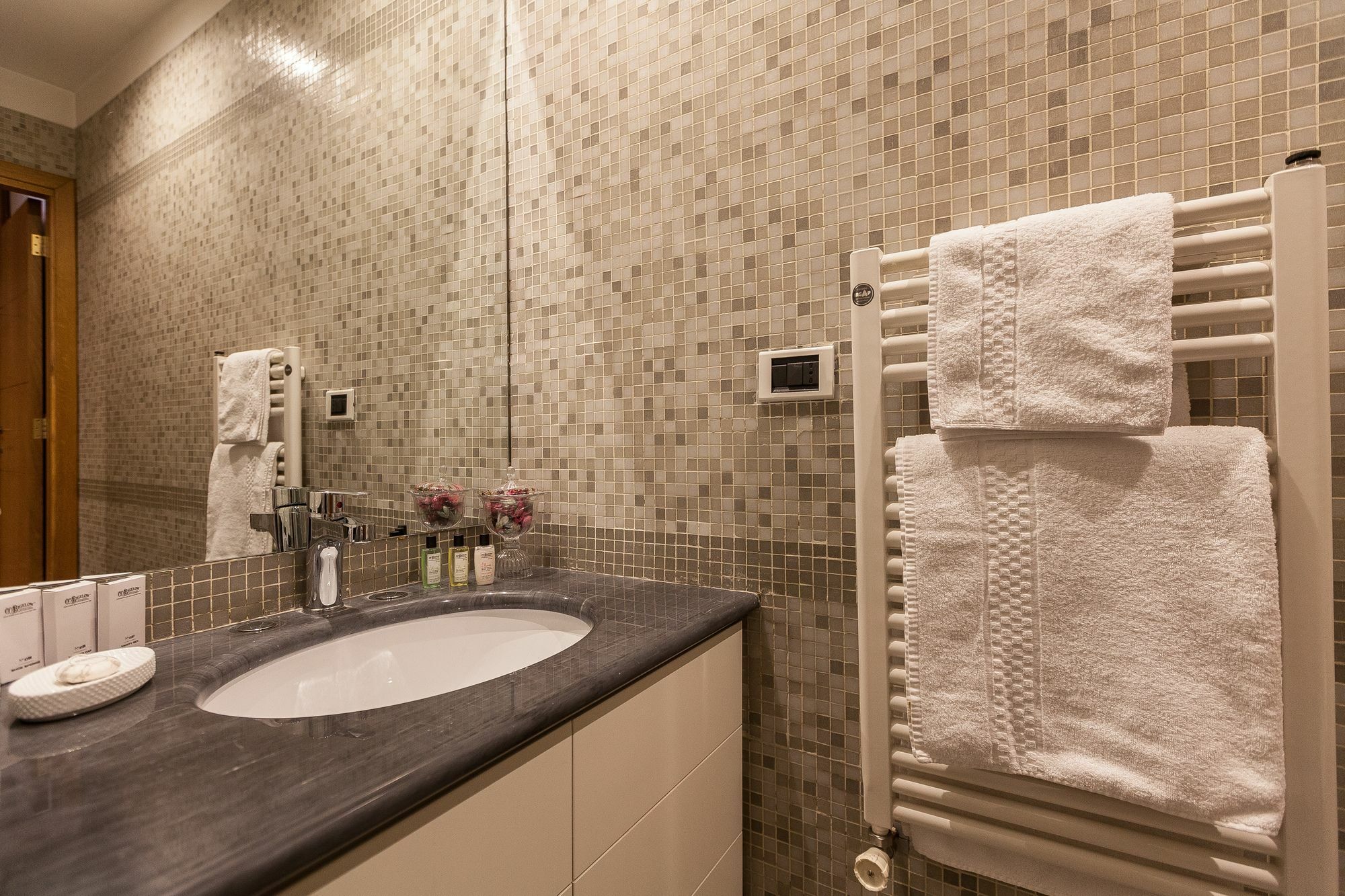 Prestigious Apartment Piazza Navona Roma Ngoại thất bức ảnh